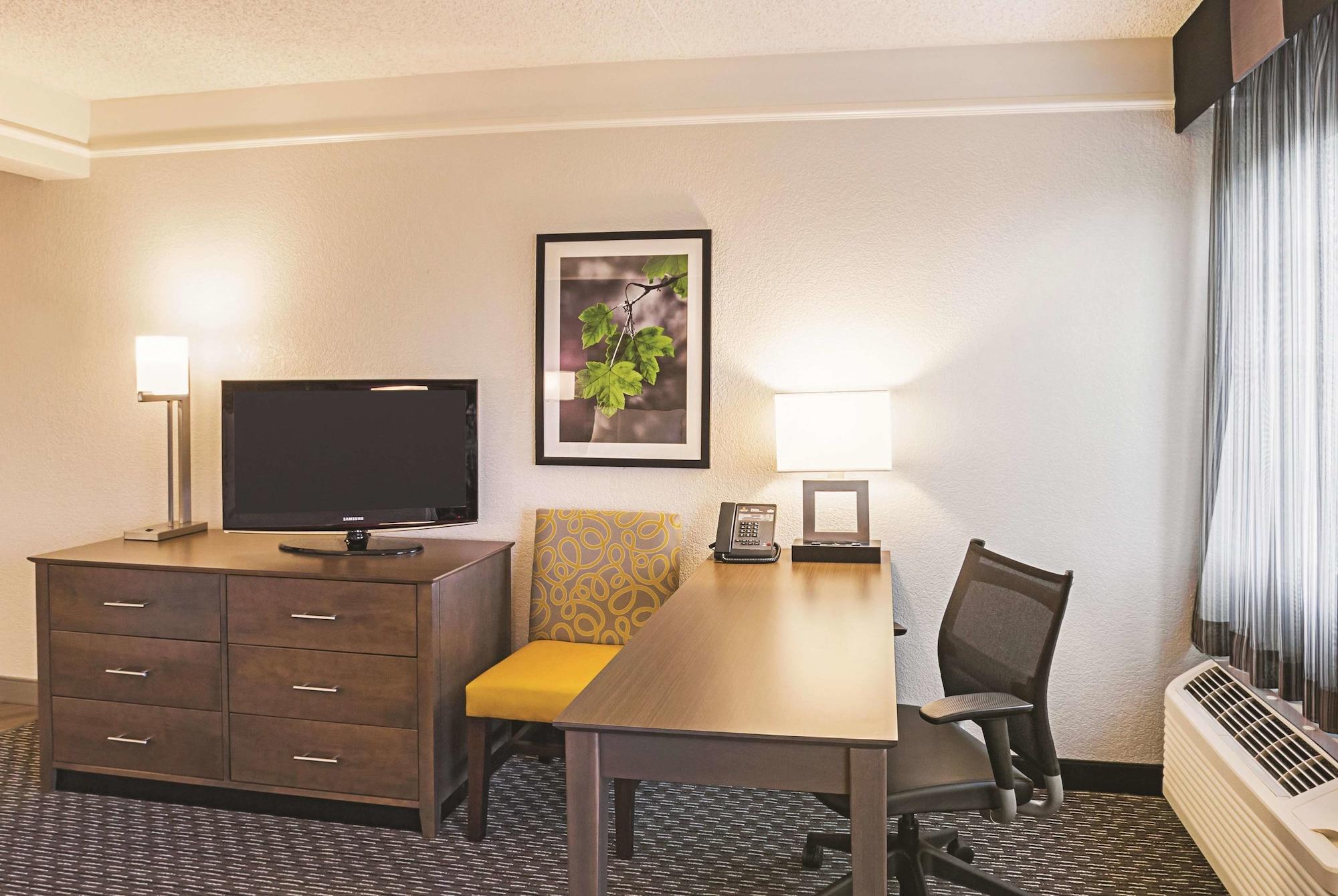 La Quinta By Wyndham Fort Worth North Экстерьер фото